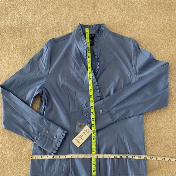 NWT Rafaella button down - Picture 2 of 5